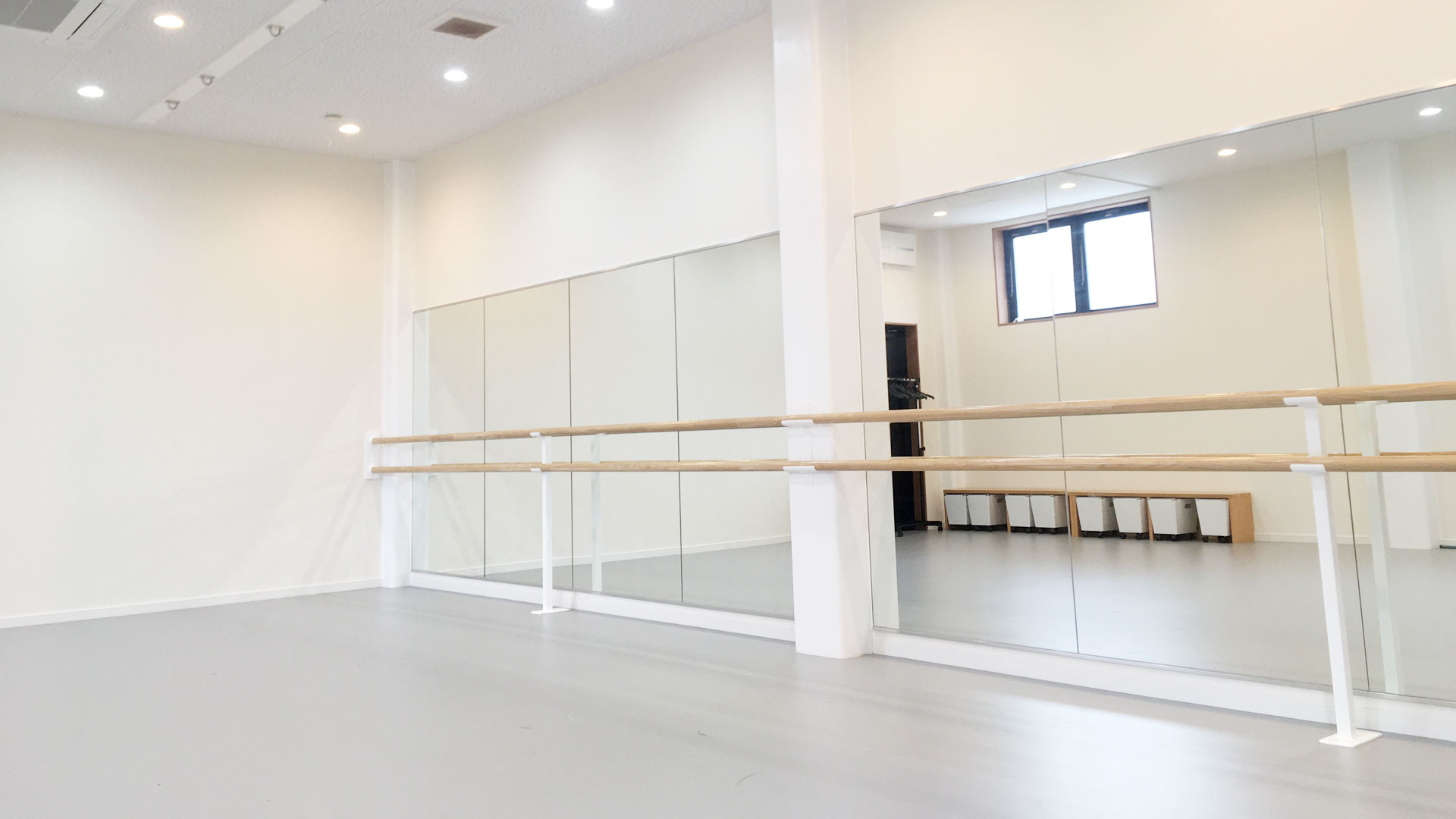 東京都西東京市でダンスレッスン、バレエ教室やヨガ教室の貸スタジオ、レンタルスペース、レンタルスタジオをお探しなら「スタジオアルファ」にお任せください。